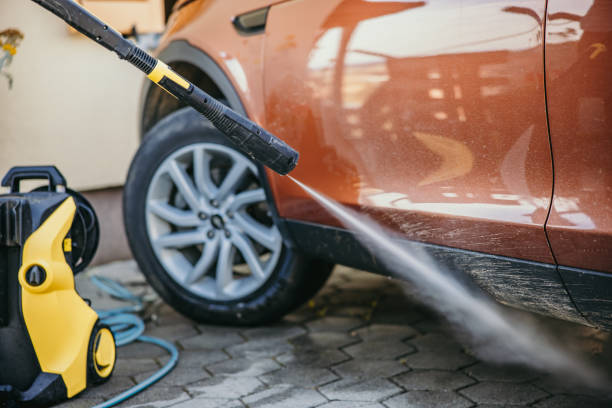 Best Commercial Pressure Washing  in Carmi, IL