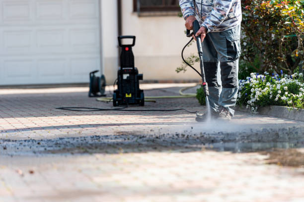 Best Garage Pressure Washing  in Carmi, IL