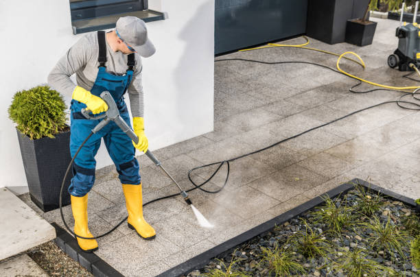 Best Commercial Building Pressure Washing  in Carmi, IL